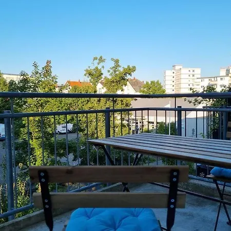 Neu Whng. Zentrum ruhig best place Netflix Garage Gießen Exterior foto